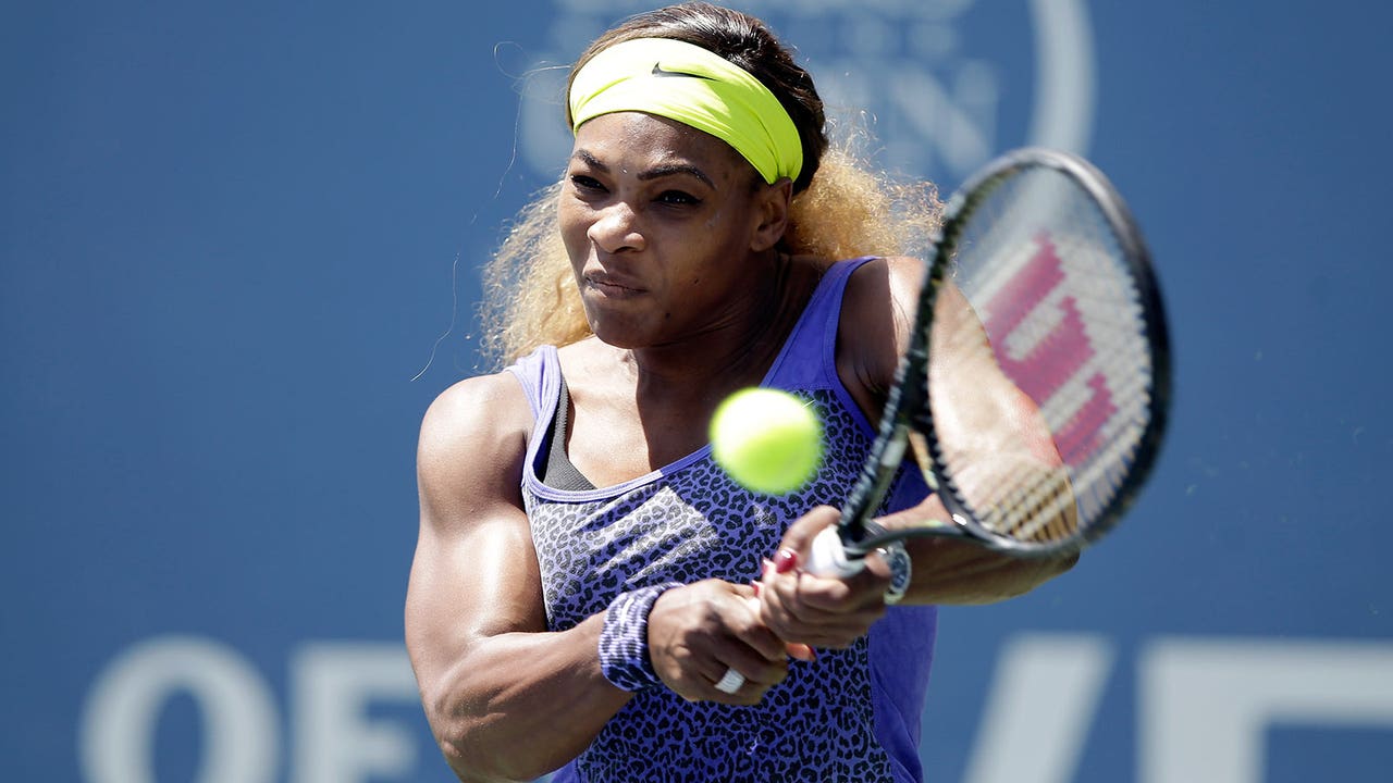 Serena Williams wins Bank of the West title in two sets over Angelique Kerber